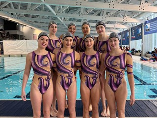 Busto Nuoto