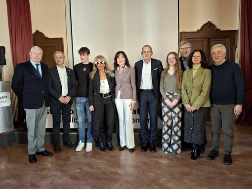 Borse di studio preziose e rinnovabili: consegnati i riconoscimenti all’Icma