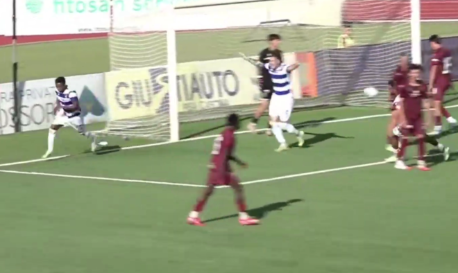 Palla in rete, Baraye esulta dopo il 2-3 (immagini canale youtube U.S. Città di Pontedera) Palla in rete, Baraye esulta dopo il 2-3 (immagini canale youtube U.S. Città di Pontedera)