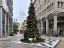 Via Milano e le piazza vestite a festa
