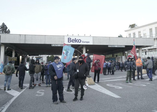 Una delle manifestazioni dei lavoratori Beko del 2024 a Cassinetta Una delle manifestazioni dei lavoratori Beko del 2024 a Cassinetta