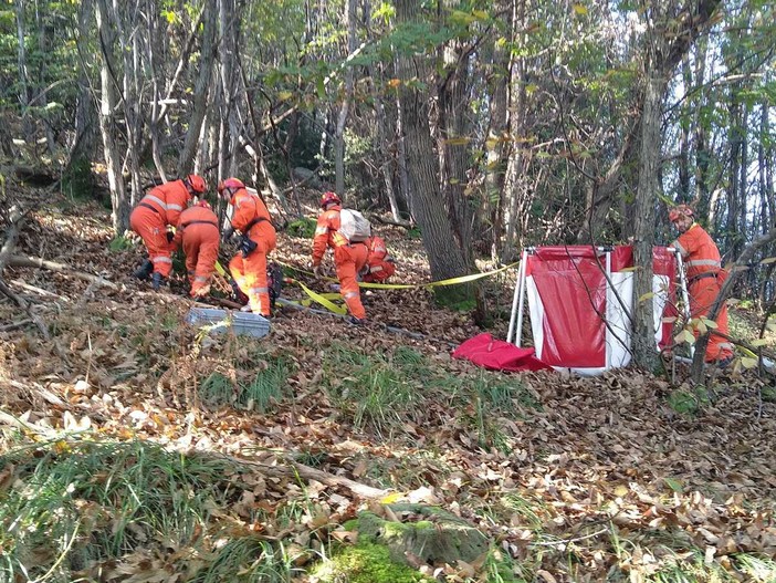 Alcune immagini dell'esercitazione di Brezzo di Bedero dei volontari del Coav Valli del Verbano
