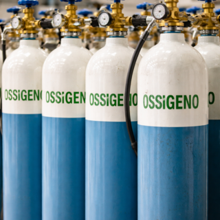 Bombole di ossigeno per emergenze e trasferimenti: da cosa sono caratterizzate?