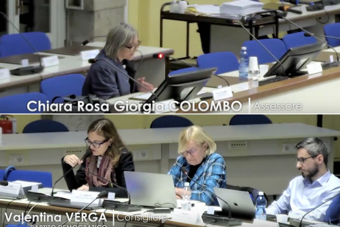 Nidi comunali, confronto aperto in commissione. Colombo: «Prima di fasciarci la testa, valutiamo come funzionerà» Nidi comunali, confronto aperto in commissione. Colombo: «Prima di fasciarci la testa, valutiamo come funzionerà»