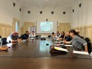 Piscina di Moriggia, scontro in Commissione tra toni accesi e accuse ma la Giunta tira dritto: «Serve partire»