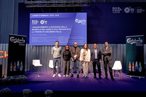 da sinistra a destra: Eugenio Pellicciari, Katya Carbone, On. Giulio Centemero, Serena Savoca, Olivier Dubost e Isidoro Trovato