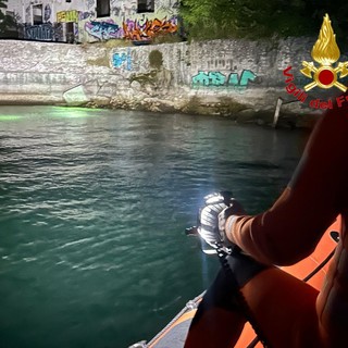 Proseguono le ricerche del 21enne disperso nelle acque del lago a Caldè