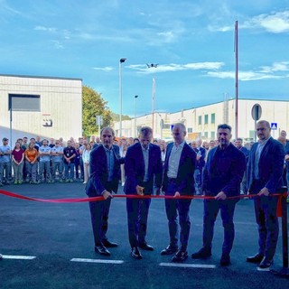 Taglio del nastro del nuovo stabilimento della Iwt Pharma di Casale Litta