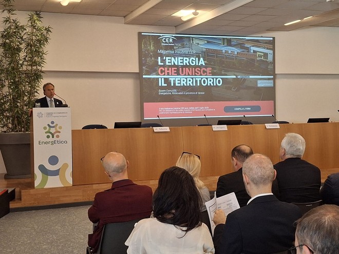 Mauro Vitiello introduce i lavori a Malpensafiere