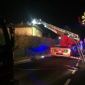 Le immagini dell'intervento dei vigili del fuoco di questa notte a Cocquio Trevisago Le immagini dell'intervento dei vigili del fuoco di questa notte a Cocquio Trevisago