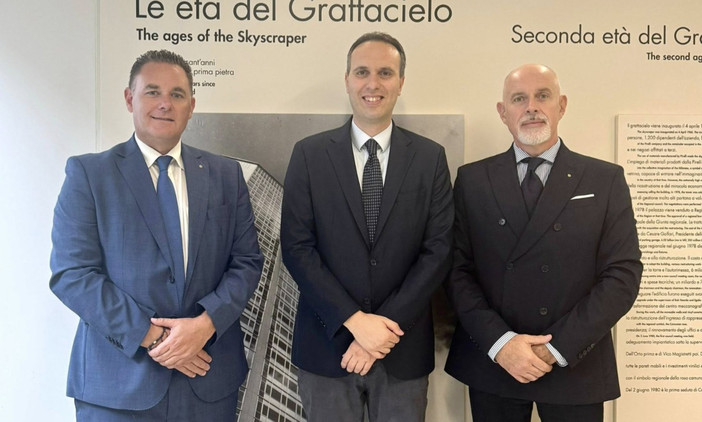 Da sinistra: Luca Marrelli, Giacomo Cosentino e Alessandro Cantoni Da sinistra: Luca Marrelli, Giacomo Cosentino e Alessandro Cantoni