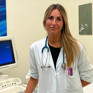 Hiv, dati stabili ma diagnosi ancora tardive: «Serve più prevenzione e consapevolezza»