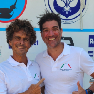 L’apnea mondiale parla (ancora) bustocco: tra i segreti del campione Davide Carrera c'è il terapeuta Gianluigi Azimonti
