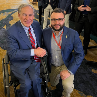 Davide Quadri con il Governatore del Texas, Abbott