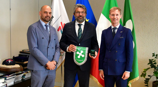 Uyba, medaglia di bronzo del Consiglio regionale a Giuseppe Pirola: «Dato identità e successi alla pallavolo bustocca» Uyba, medaglia di bronzo del Consiglio regionale a Giuseppe Pirola: «Dato identità e successi alla pallavolo bustocca»
