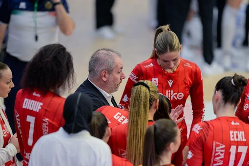 La Uyba sfida Scandicci: a Firenze la prima da presidente per Andrea Saini. «Vogliamo fare una bella prestazione» La Uyba sfida Scandicci: a Firenze la prima da presidente per Andrea Saini. «Vogliamo fare una bella prestazione»