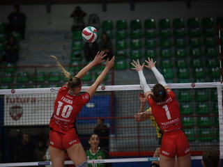 Vittoria per 3-1 della Futura su Brescia (foto Futura Volley - Gianluigi Rossi) Vittoria per 3-1 della Futura su Brescia (foto Futura Volley - Gianluigi Rossi)