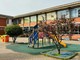 Scuola dell’Infanzia Crespi da parrocchiale a statale. I genitori: «Scelta subita, che ne sarà delle maestre e del nostro progetto educativo?»