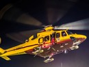 Carambola tra auto nella notte in Autolaghi: cinque ragazzi e una donna soccorsi