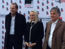 Eleonora Giorgi al Busto Arsizio Film Festival tra il sindaco Antonelli e il presidente del Baff, Alessandro Munari - Foto Fb Baff