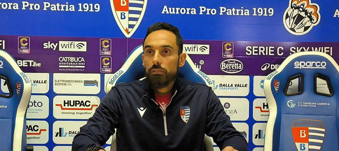 Francesco Bolzoni, allenatore della Pro Patria Francesco Bolzoni, allenatore della Pro Patria