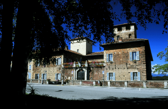 Il municipio di Fagnano Olona
