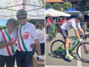 Luca Folegani insieme al "Diablo" Claudio Chiappucci e in sella alla bici Luca Folegani insieme al "Diablo" Claudio Chiappucci e in sella alla bici