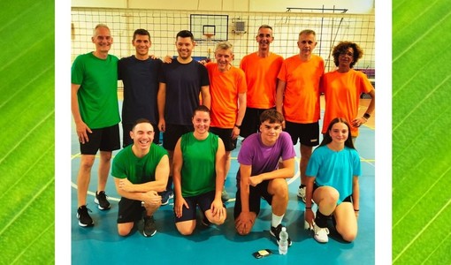 La squadra Fuori dal Comune con il sindaco Marco Scazzosi