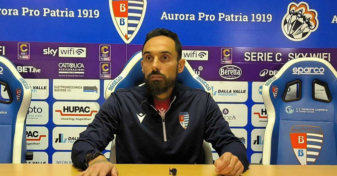 Francesco Bolzoni, allenatore della Pro Patria Francesco Bolzoni, allenatore della Pro Patria