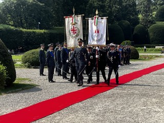 Alcune immagini della cerimonia dei 252 anni di fondazione della Guardia di Finanza che si è svolta sabato mattina ai Giardini Estensi di Varese