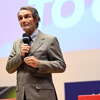 Fontana: «Solidarietà e vicinanza» alla donna aggredita a Milano