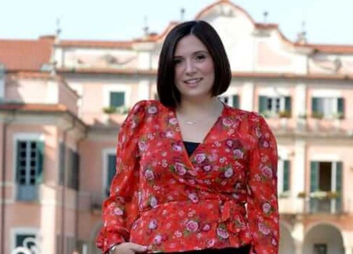 Giulia Mazzitelli, PD Varese Città, sull’emendamento che vieta l’educazione sessuale nelle scuole: «Una società che ha paura dell’educazione sessuale ha paura della libertà» Giulia Mazzitelli, PD Varese Città, sull’emendamento che vieta l’educazione sessuale nelle scuole: «Una società che ha paura dell’educazione sessuale ha paura della libertà»