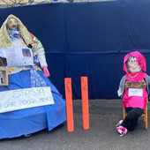 La Giöbia di Sacconago sarà l’ultima a bruciare e a illuminare il quartiere La Giöbia di Sacconago sarà l’ultima a bruciare e a illuminare il quartiere