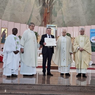 La consegna nella chiesa di Beata Giuliana