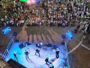 Gallarate, tutti pazzi per i Fottuta Marmellata. Piazza Libertà si infiamma per la band di Chiaravalli