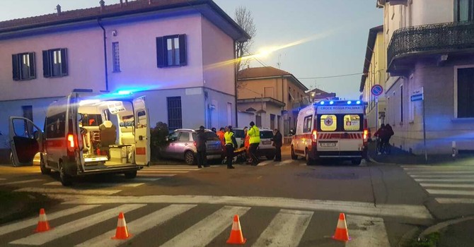 Soccorsi in azione tra le vie Speri e Pepe Soccorsi in azione tra le vie Speri e Pepe