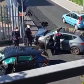 Incidente in via Bellini, Carabinieri e soccorsi sul posto
