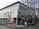 Vietati ombelico scoperto, vestiti corti e unghie lunghe: a Varese l’Istituto scolastico introduce il dress code