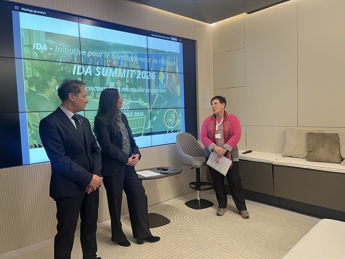 Chiara Osnago Gadda, Andrea Giannetto e Anna Freschi, vice presidente di ADACI Chiara Osnago Gadda, Andrea Giannetto e Anna Freschi, vice presidente di ADACI