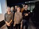 Aurora Vernocchi e Claudio Mezzanzanica, al centro, con alcune delle persone che, al Circolo Gagarin, hanno spontaneamente ricordato i propri cari, internati in Germania Aurora Vernocchi e Claudio Mezzanzanica, al centro, con alcune delle persone che, al Circolo Gagarin, hanno spontaneamente ricordato i propri cari, internati in Germania