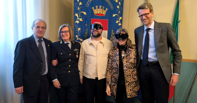 L’ebbrezza simulata per salvare vite reali: cento neopatentati delle scuole bustocche alla prova dei visori L’ebbrezza simulata per salvare vite reali: cento neopatentati delle scuole bustocche alla prova dei visori