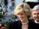 Lady Diana e sullo sfondo l'ex sindaco di Laveno Ercole Ielmini (foto concessa da Ielmini)