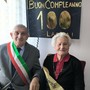 Laura Gallo insieme all'assessore Mario Cislaghi