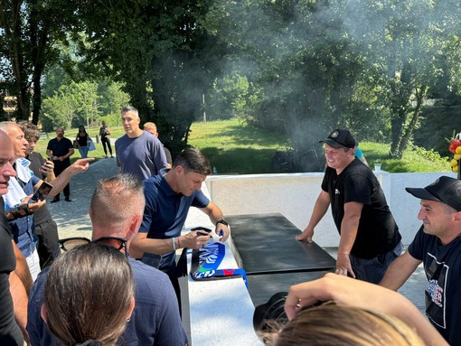 Javier Zanetti e Luis Scola sullo sfondo oggi al KU Laveno Club Javier Zanetti e Luis Scola sullo sfondo oggi al KU Laveno Club