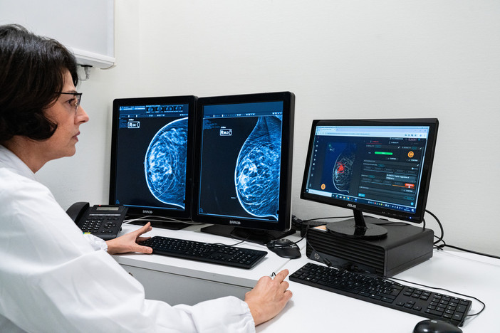 Alla Mater Domini di Castellanza l’intelligenza artificiale per la diagnosi precoce dei tumori al seno