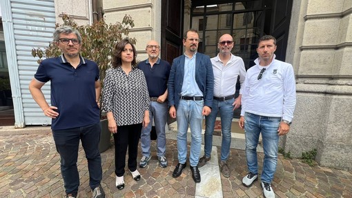VIDEO. Minoranze in piazza a Gallarate: “Solidarietà preziosa. Ma ora si prenda posizione contro chi ha sdoganato l’indicibile”