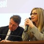 «Il colmo sarebbe bloccare i nostri manifesti per i mal di pancia di Meloni» «Il colmo sarebbe bloccare i nostri manifesti per i mal di pancia di Meloni»