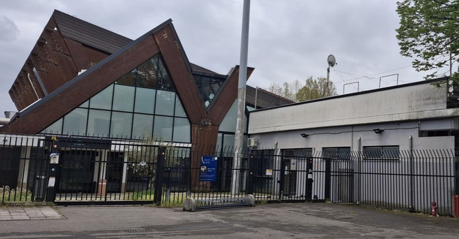 Piscina Manara chiusa, aiuti alle società sportive penalizzate