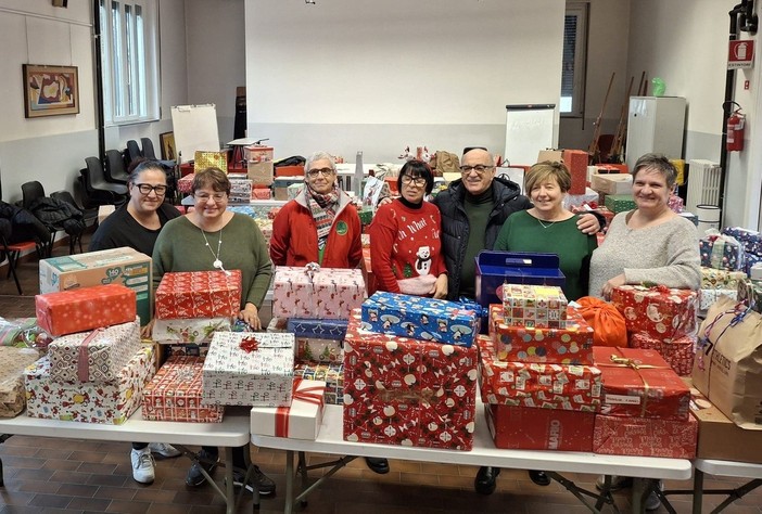 Regali e valori: la Mensa del Padre Nostro si supera