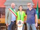 Michelle Spinoni della Ju Green premiata dal sindaco di Somma Lombardo